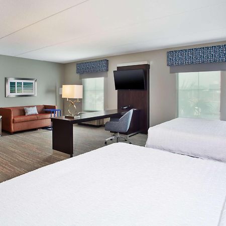 Hampton Inn & Suites Columbia/Southeast-Fort Jackson Ngoại thất bức ảnh
