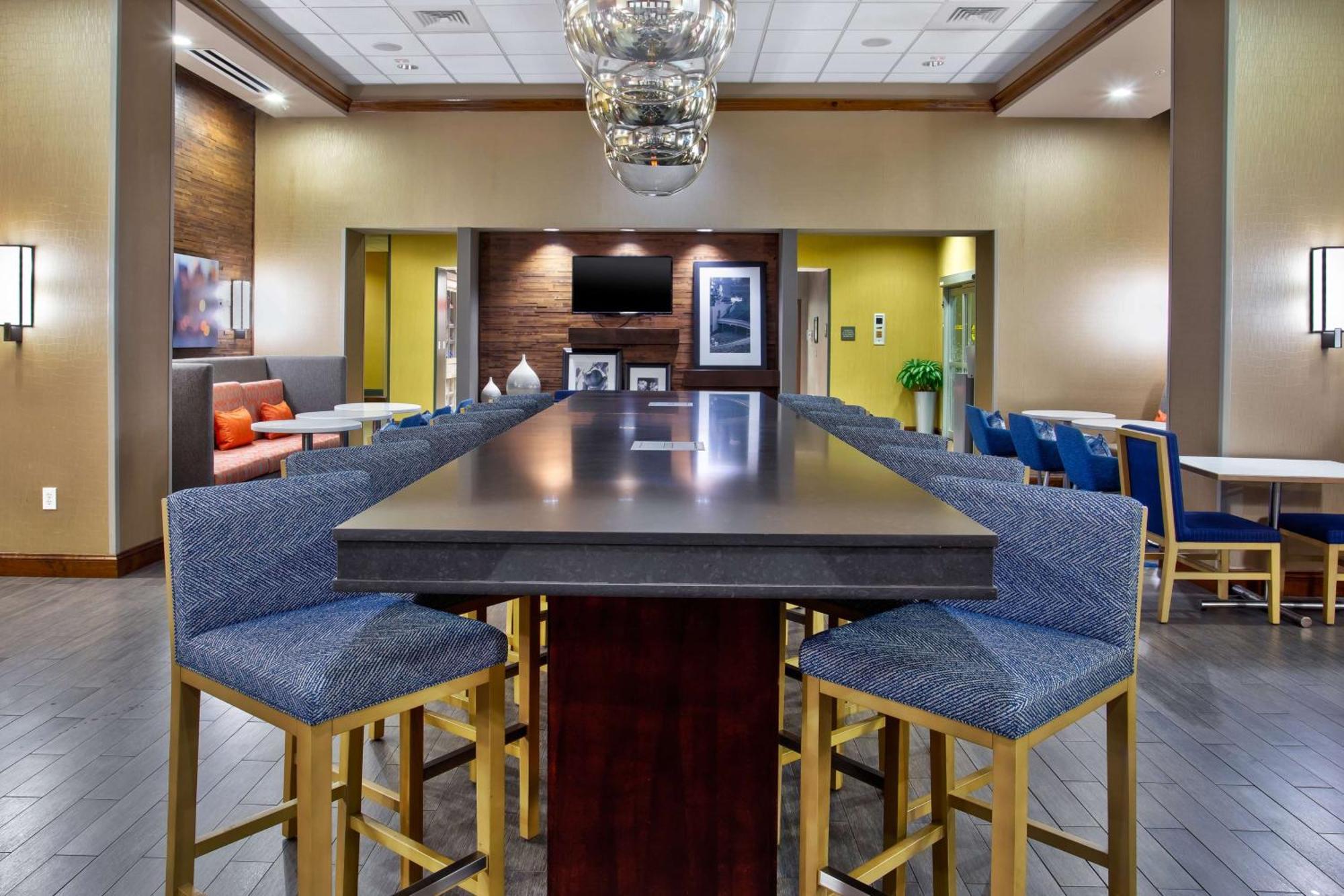 Hampton Inn & Suites Columbia/Southeast-Fort Jackson Ngoại thất bức ảnh