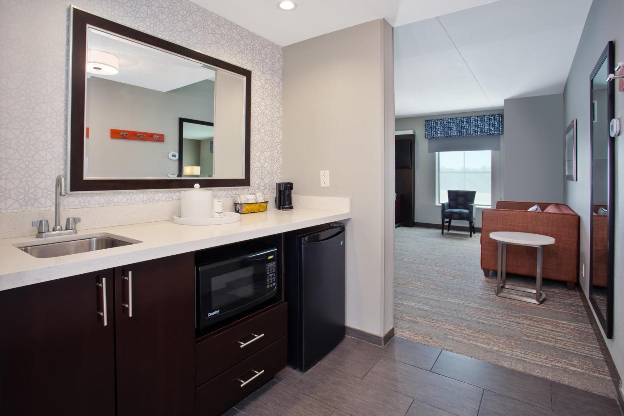 Hampton Inn & Suites Columbia/Southeast-Fort Jackson Ngoại thất bức ảnh